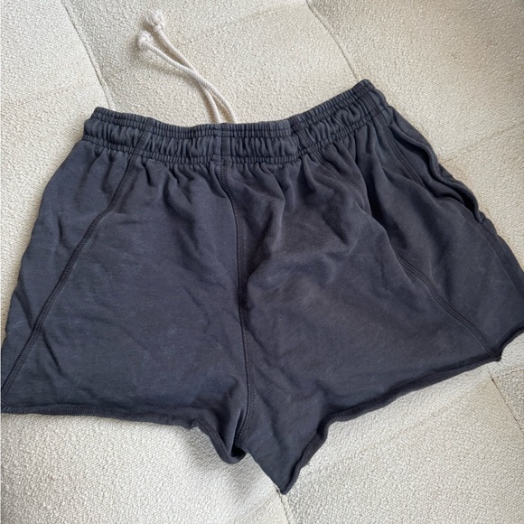 ONER ACTIVE RAW LOUNGE OVERSIZED SHORTS SIZE M. COAL COLOR - Picture 6 of 6